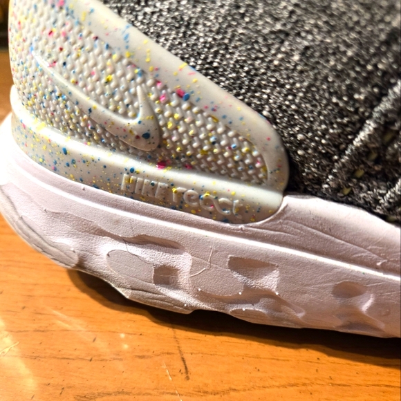 Nike ReAct walking/city shoes - Picture 7 of 14